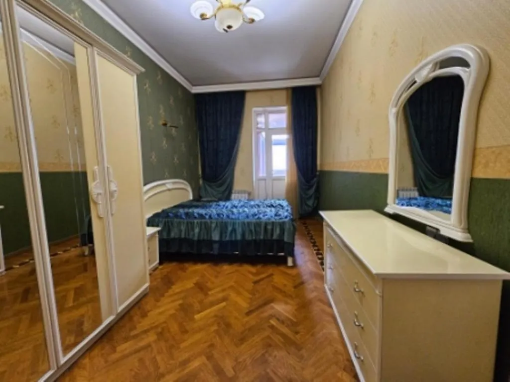 Zel Home 7 Double Bed Baku Apartment